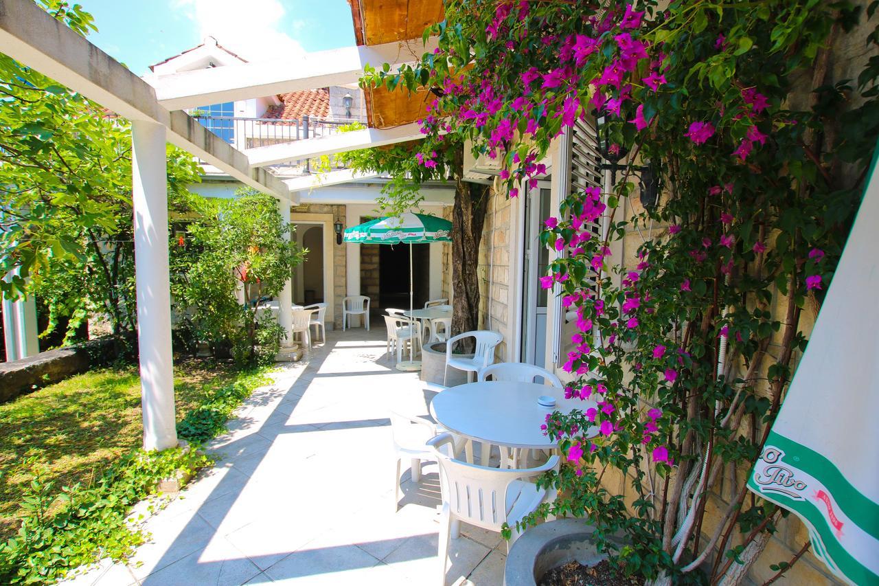 Guest House Saga Herceg Novi Bagian luar foto
