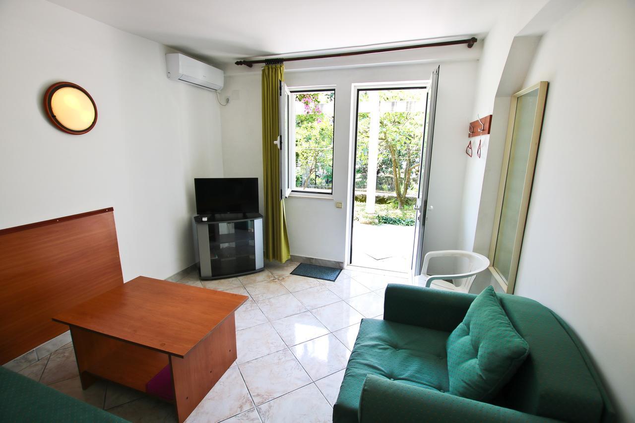 Guest House Saga Herceg Novi Bagian luar foto
