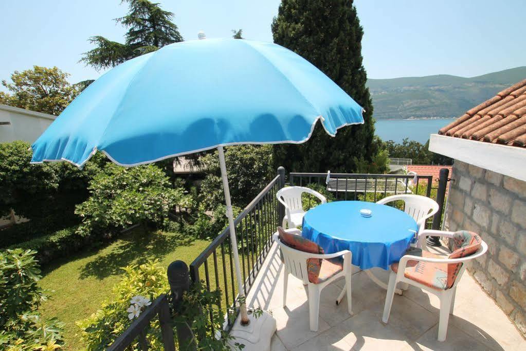 Guest House Saga Herceg Novi Bagian luar foto