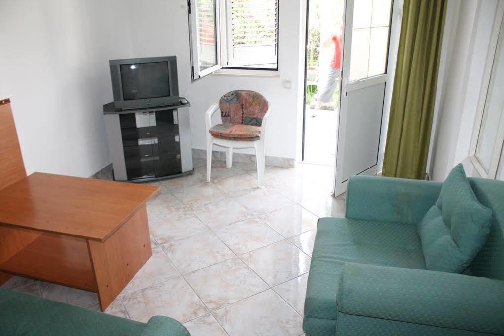 Guest House Saga Herceg Novi Bagian luar foto